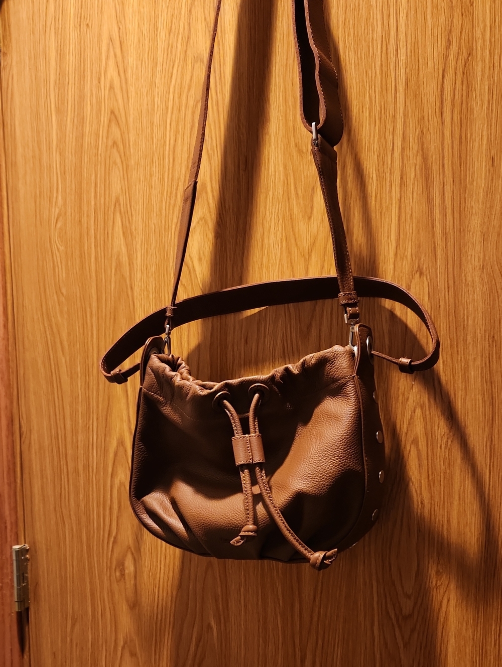 Hammitt Cooper Medium Tan Pebbled Leather Crossbody With Gunmetal Hardware